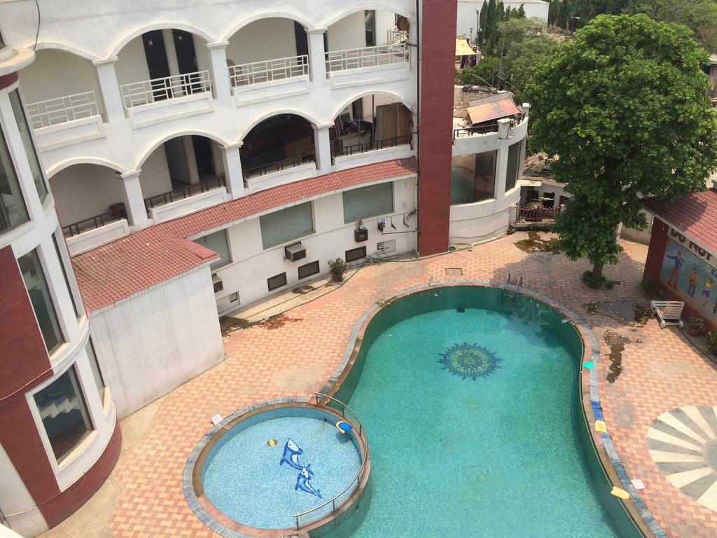 Grand Heritage Resort เกรทเตอร์นอยดา ภายนอก รูปภาพ